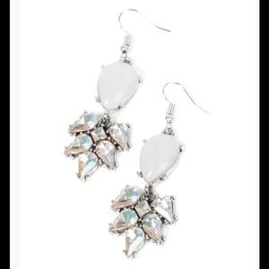 Ethereal Effervescence - White